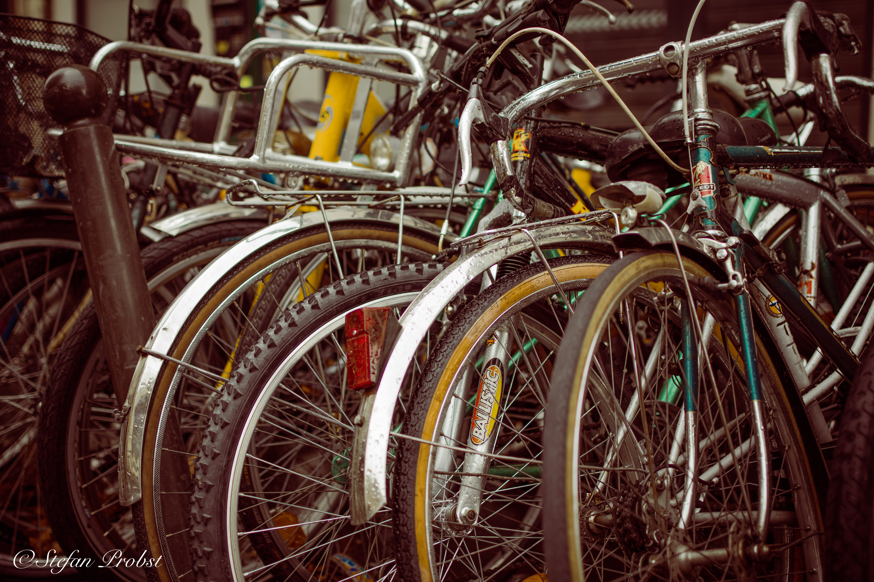 Ein Wochenende in Paris - Abgestellte Fahrräder